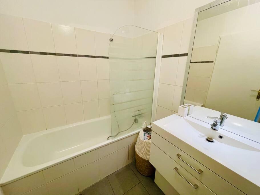 Appartement 4 Pers A 5 Min De Paris Saint-Ouen  Esterno foto